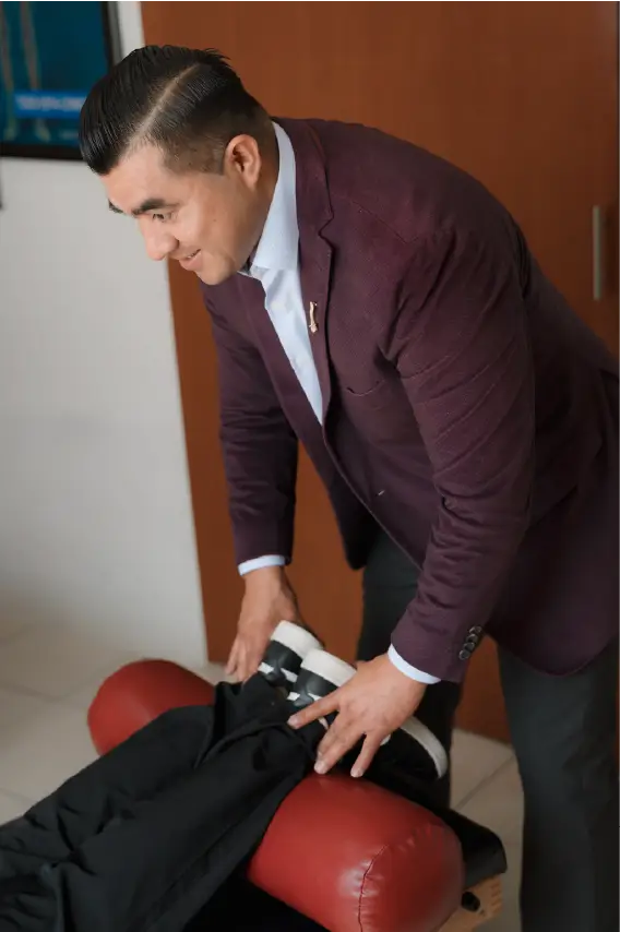 Invictus WebMesa de trabajo 24