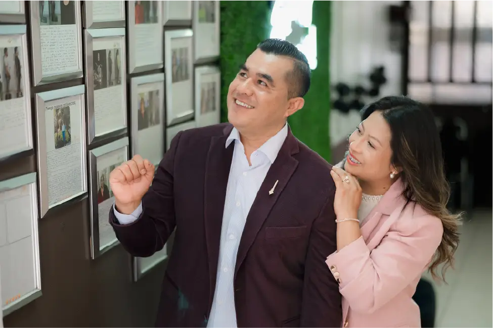 Invictus WebMesa de trabajo 39